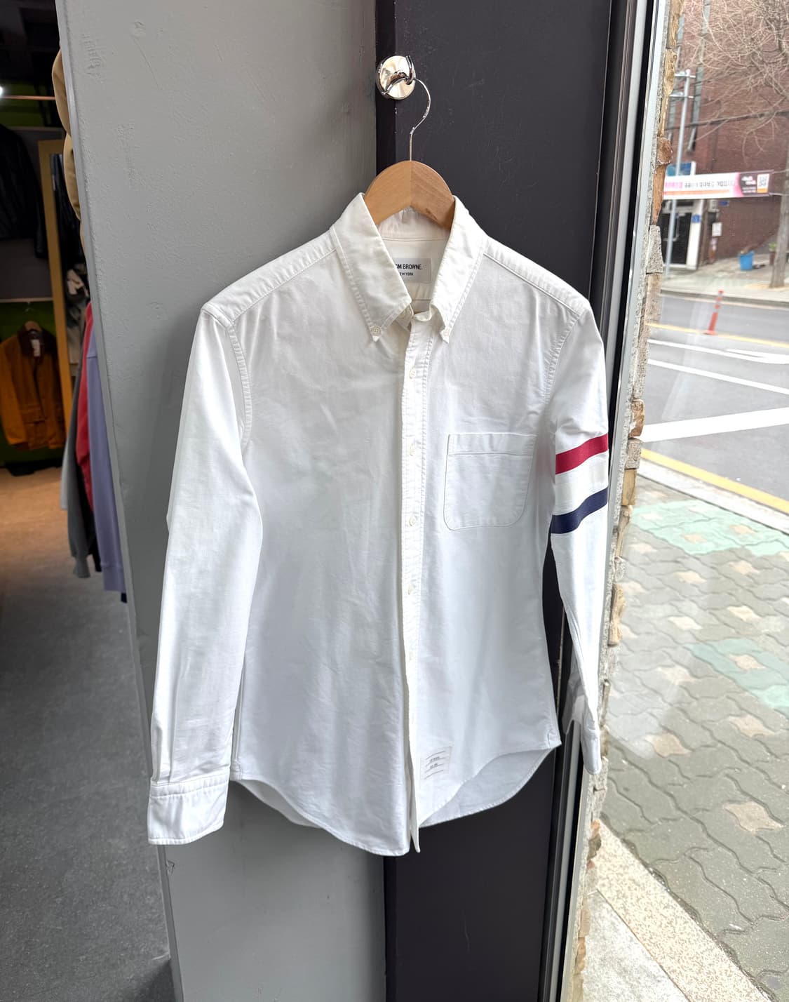 1/ 톰브라운 사선완장 옥스포드 셔츠 상품이미지2