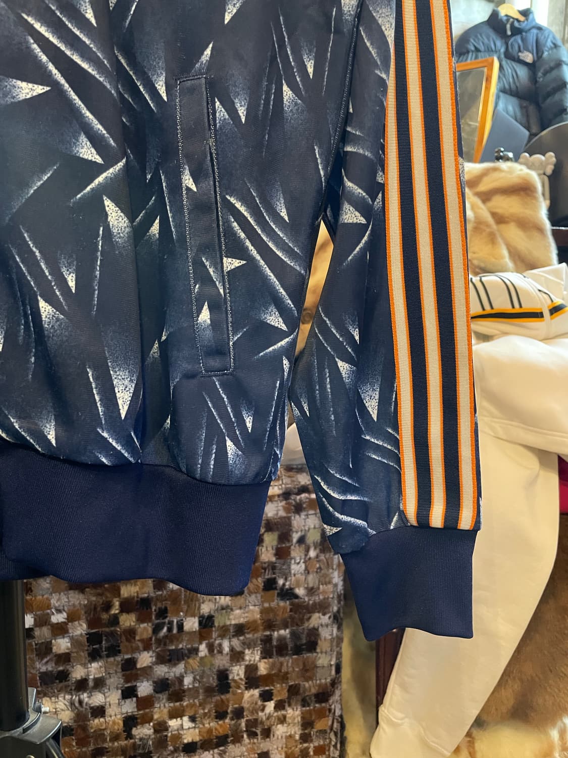 아디다스 리버풀 Candy 한정판 트랙탑 저지 자켓 상품이미지3