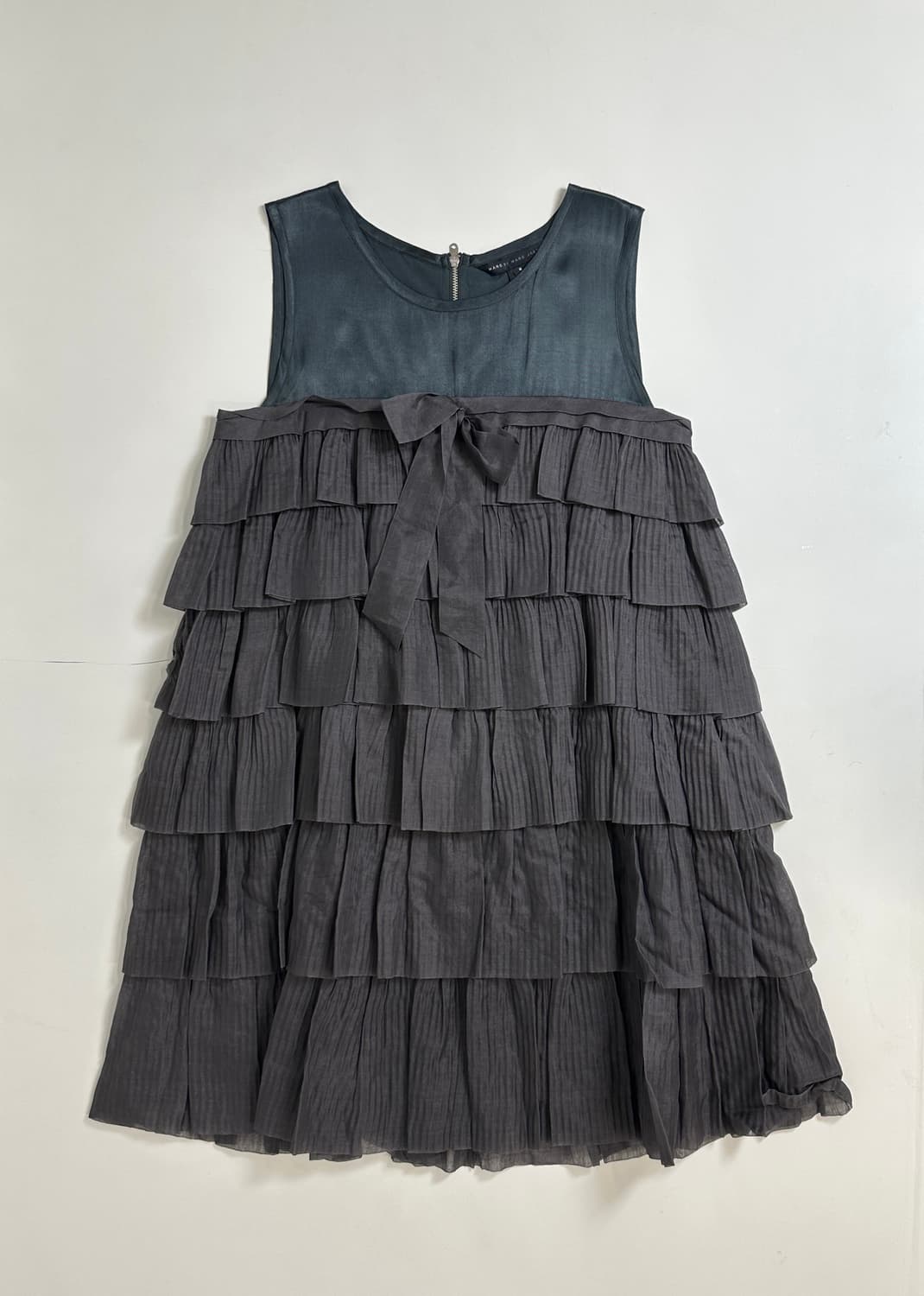 Marc by Marc Jacobs 러플 미니 슬리브리스 원피스 상품이미지1