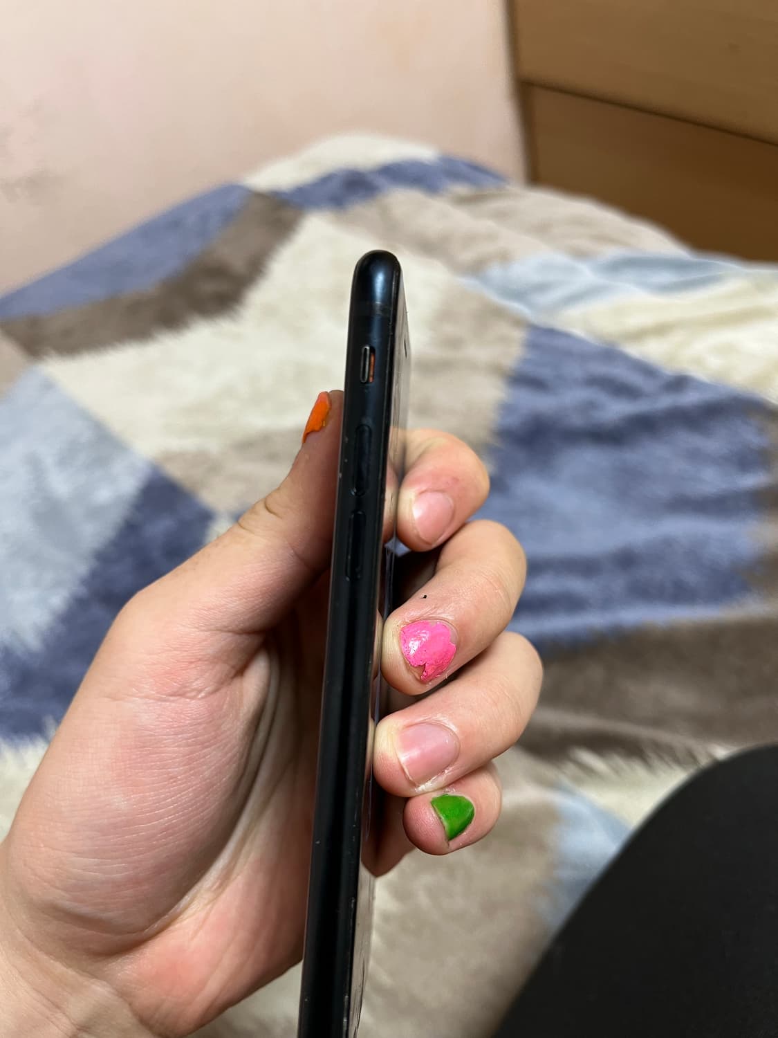 SE3 128기가 네이비 판매합니다 하자잇슴다 상품이미지5