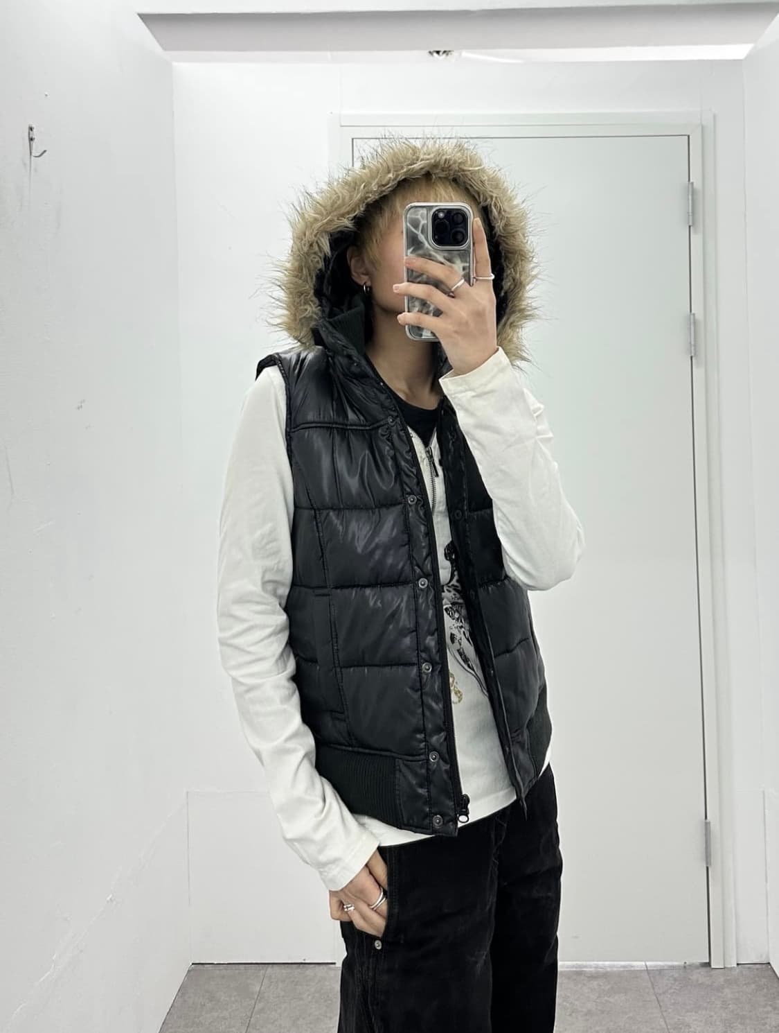 hushush fur padding vest 상품이미지1