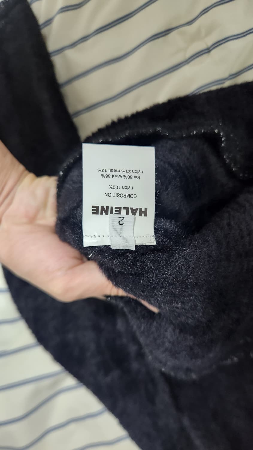 알렌느 헬렛 브이넥 모헤어 니트 상품이미지4