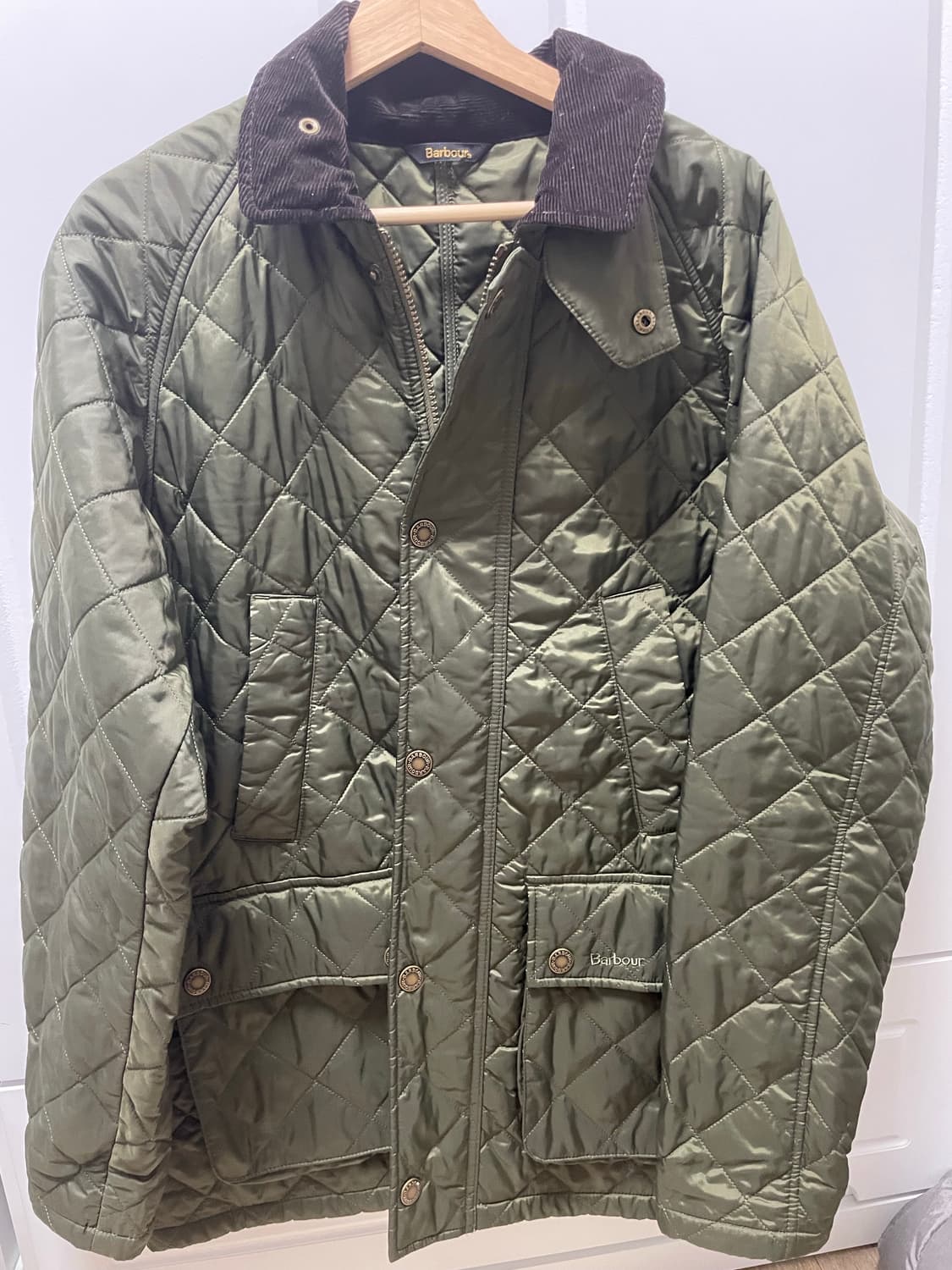 [m] 바버 애쉬비 퀄팅 올리브색상 상품이미지2