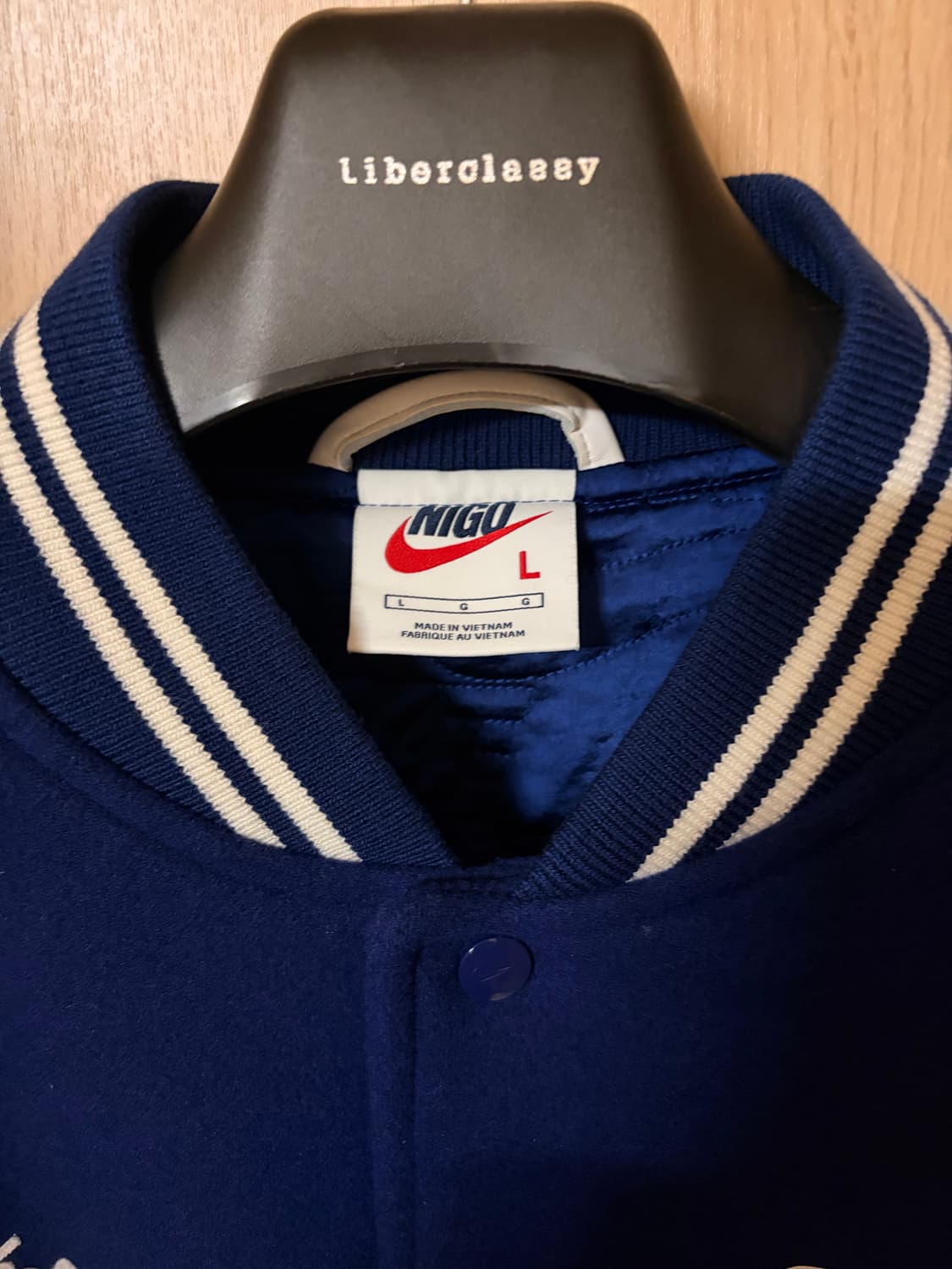 나이키 x 니고 바시티 자켓  상품이미지3