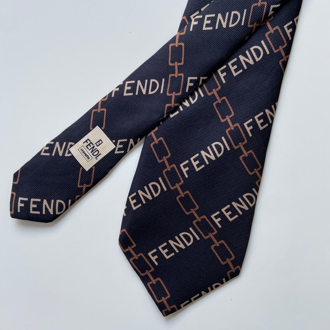 펜디 (FENDI) 영문 모노그램 정품 명품 넥타이 상품이미지1