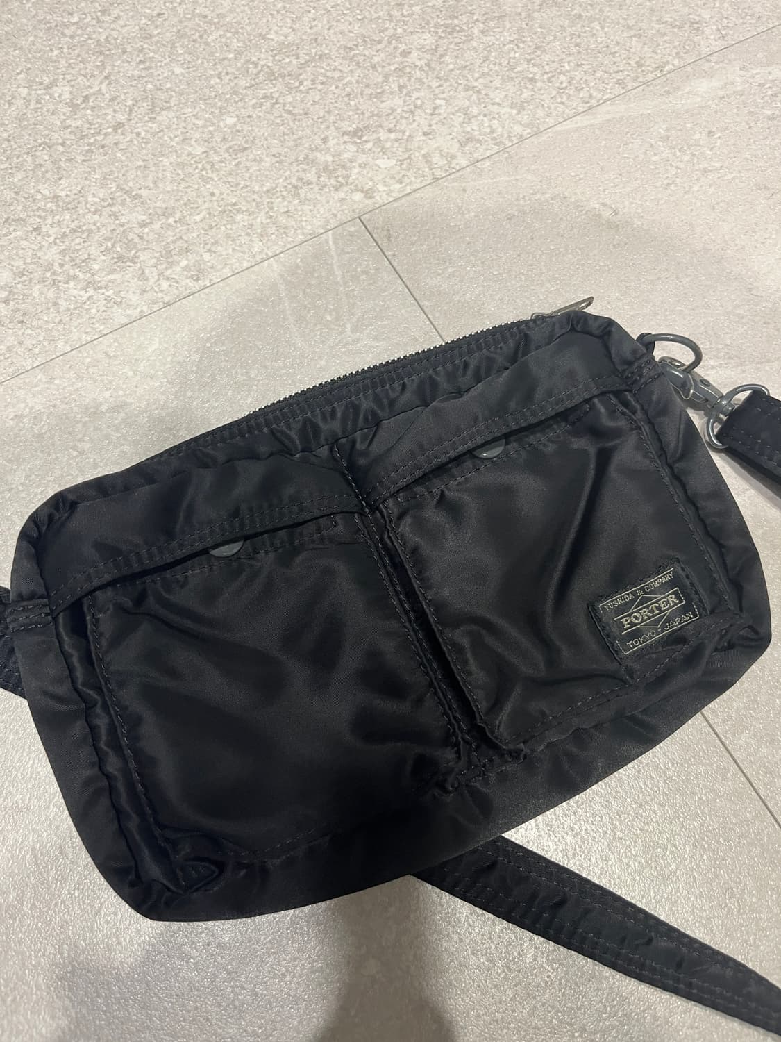 요시다포터 뉴탱커 숄더백s 블랙 상품이미지1