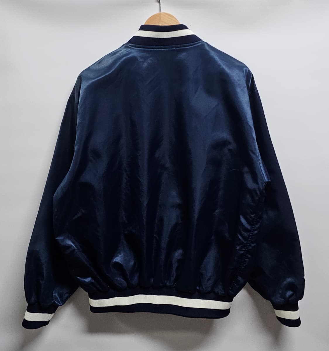 두산베어스 네포스 야구점퍼 95-100 상품이미지2