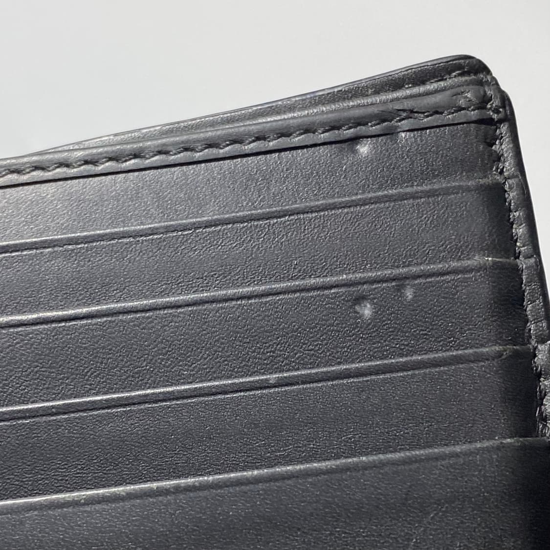 [정품] 보테가베네타 인트레치아토 소가죽 반지갑 상품이미지7