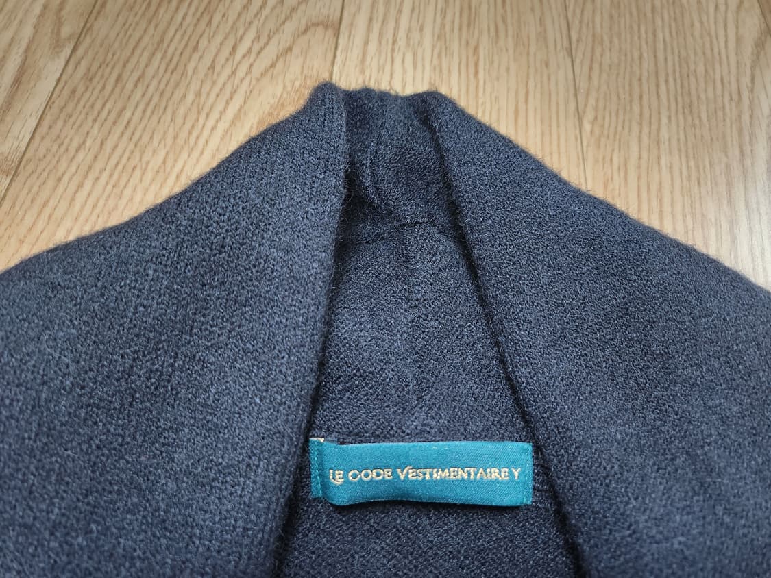 코스모폴리탄줄라이 예지스 숄카라 가디건55 66  상품이미지8