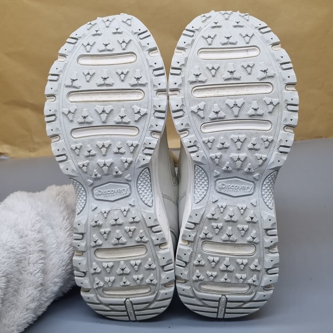 디스커버리 버킷 마운틴 남성운동화265 상품이미지3