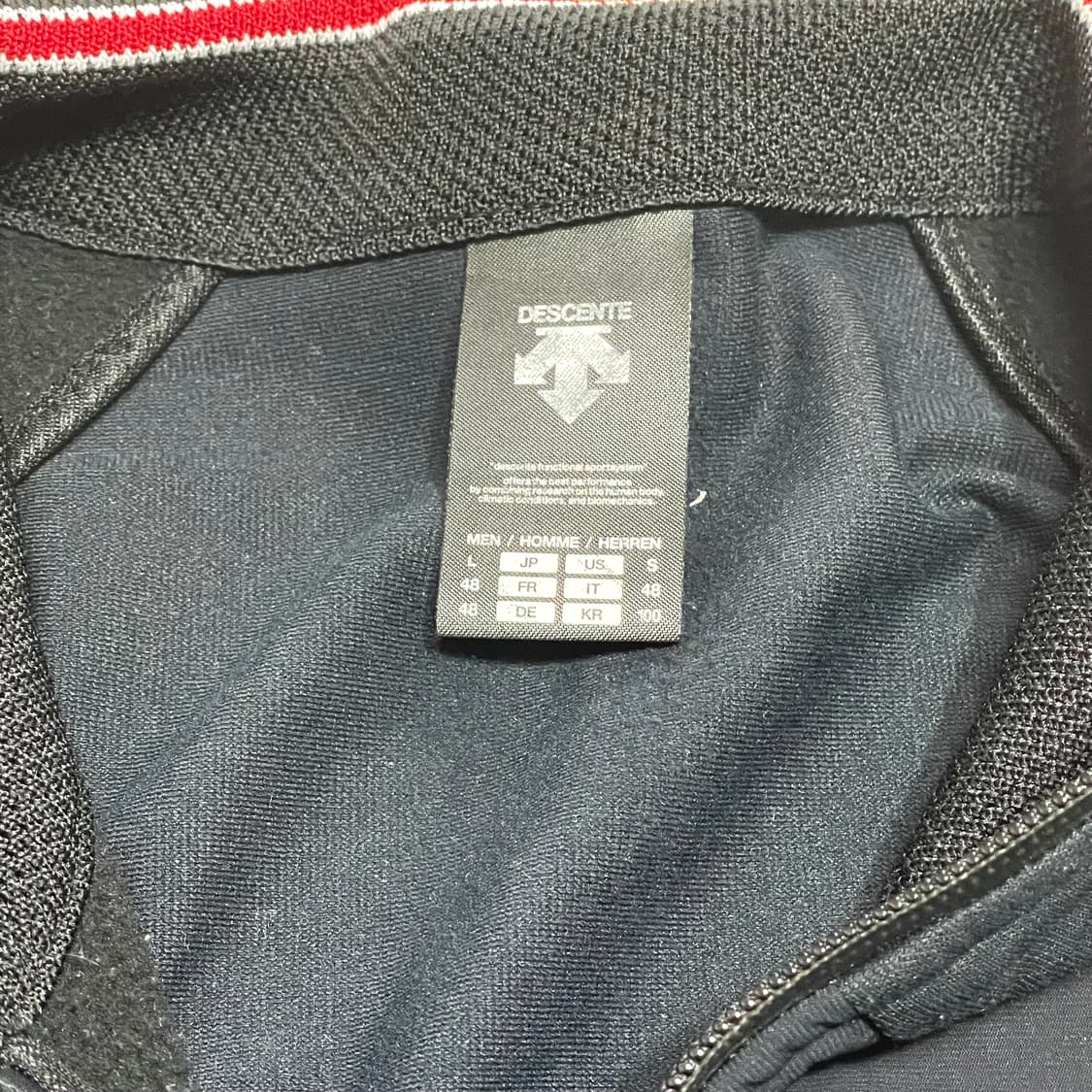 데상트 블랙 기모 집업져지 자켓 남성100 상품이미지3