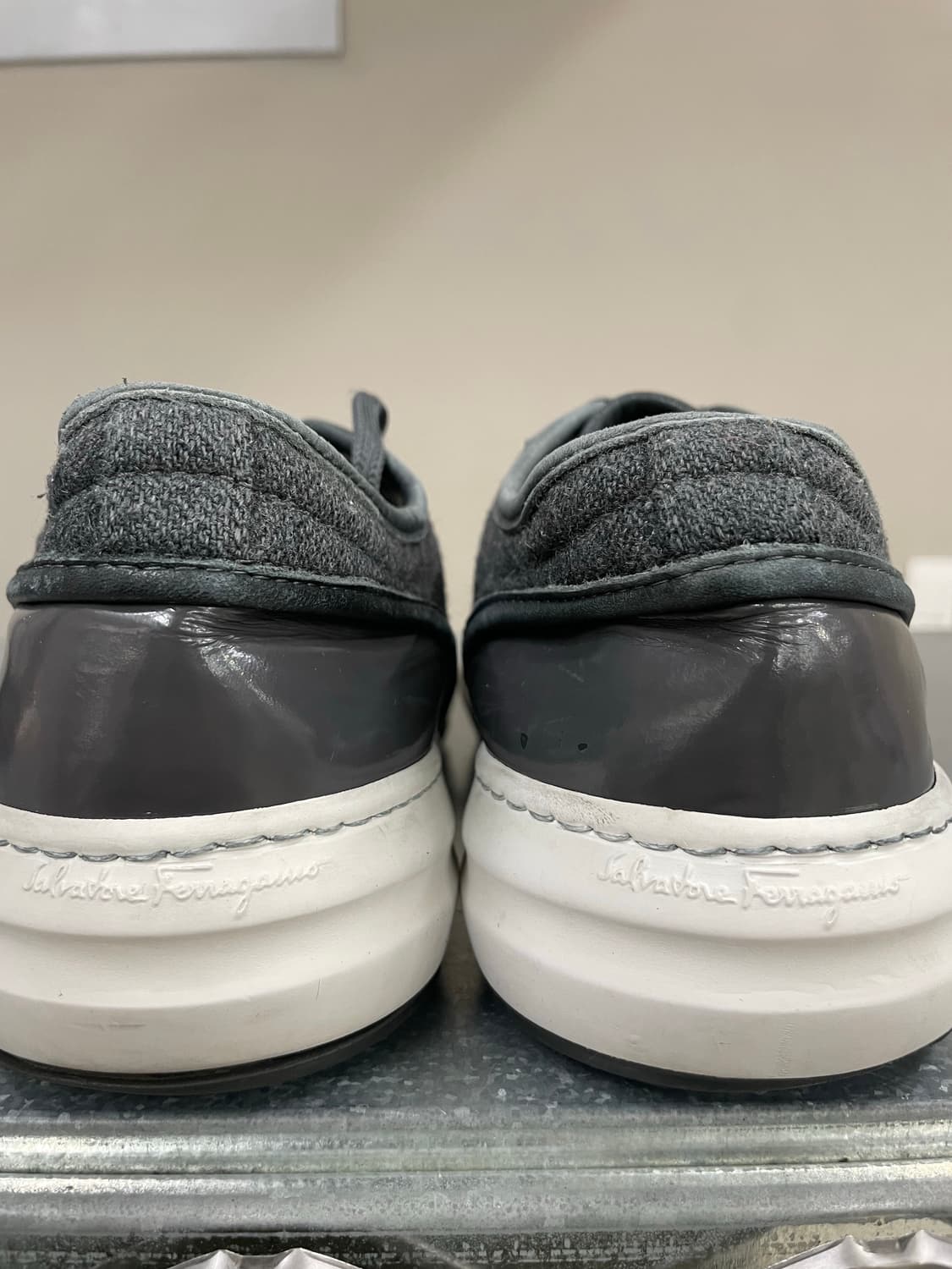 페레가모 스니커즈 7.5 상품이미지9