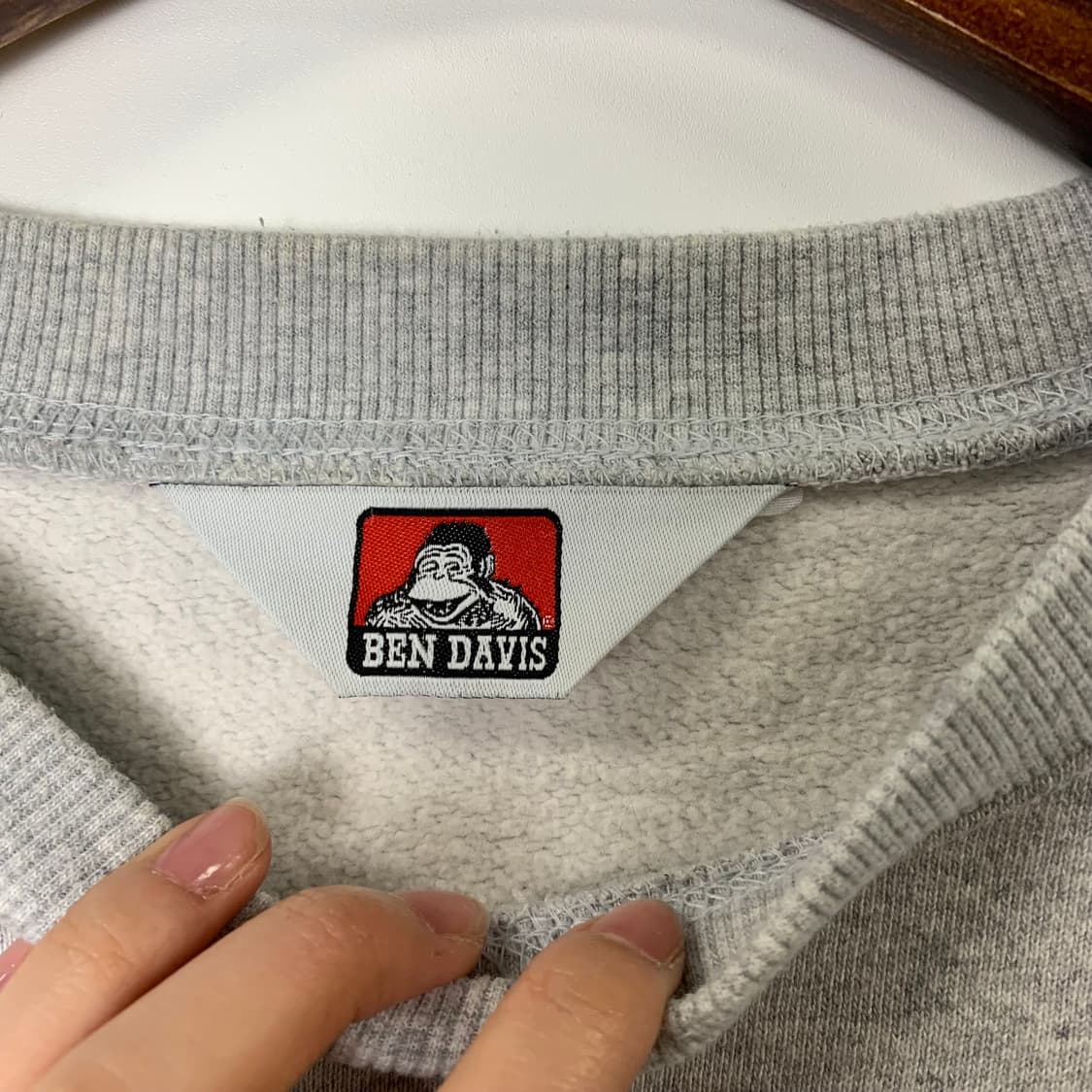 벤 데이비스 빅로고 그레이 맨투맨 상품이미지8