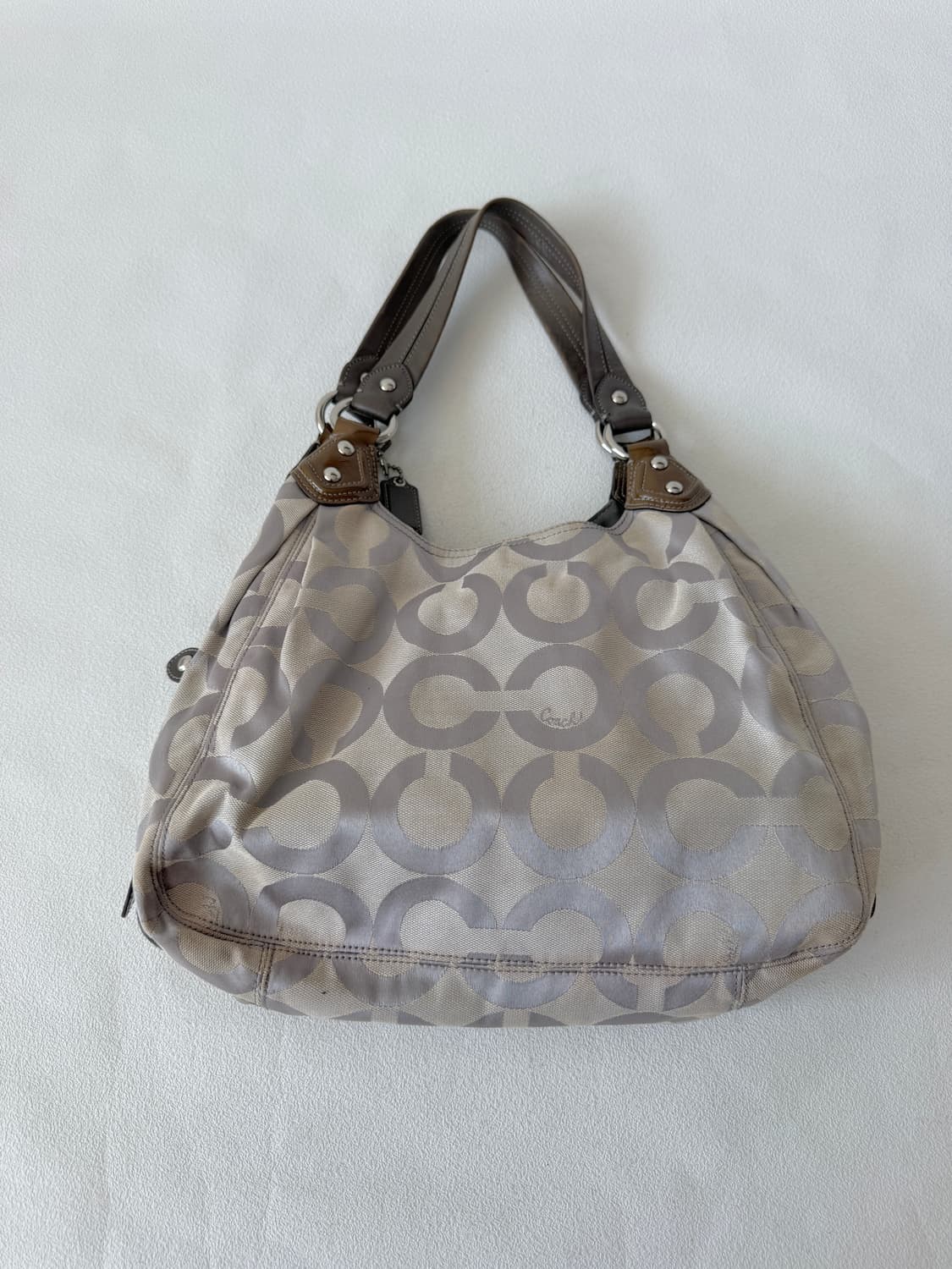 코치(Coach) 모노그램 숄더백(내외부 로고 갈라짐) 상품이미지6