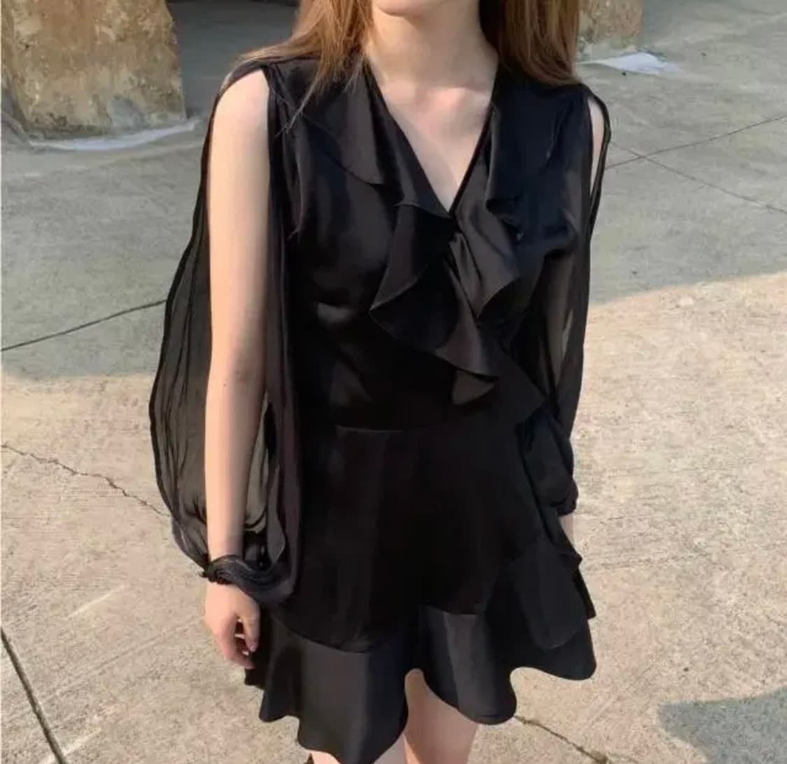 (새상품) 체리퀴리 라뇨 프릴랩 원피스 블랙 size1 상품이미지8