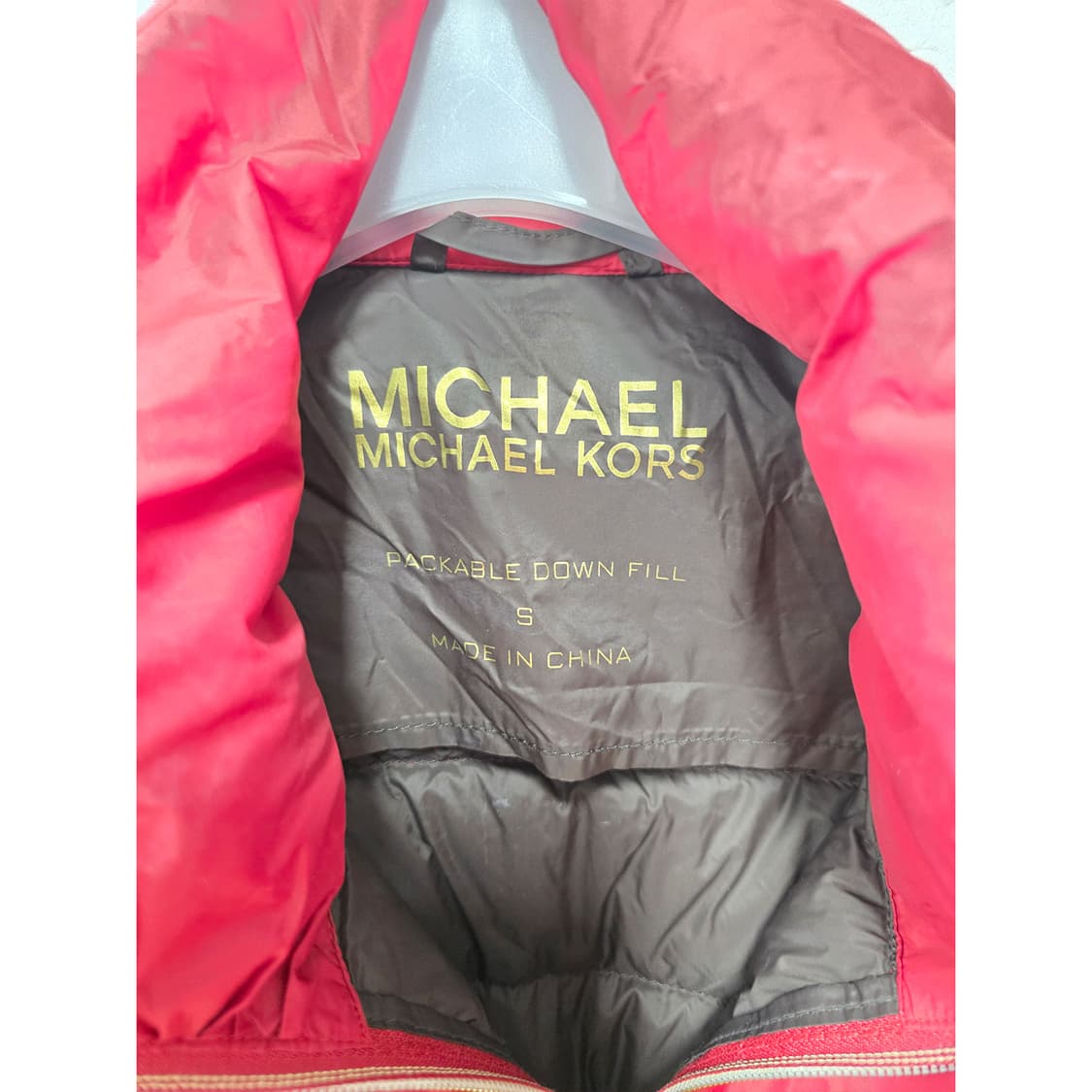 택포) 마이클코어스 경량 패딩 M 상품이미지2