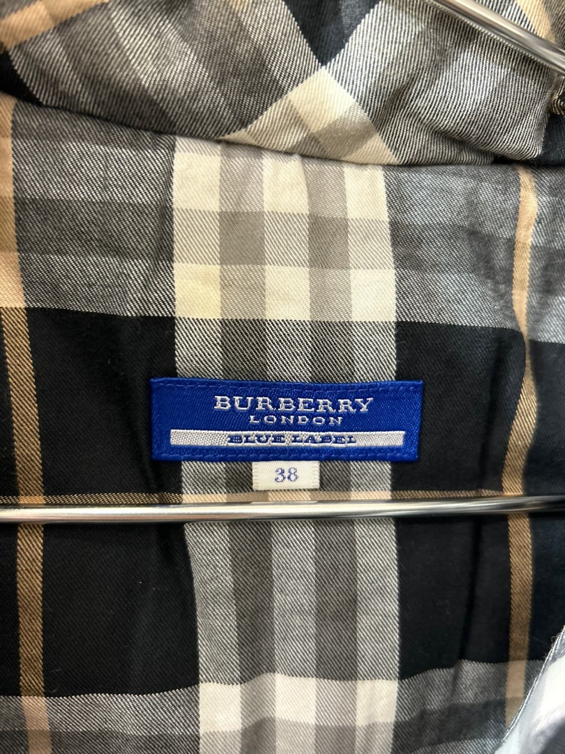 버버리 블루라벨 후드 패딩조끼 상품이미지3