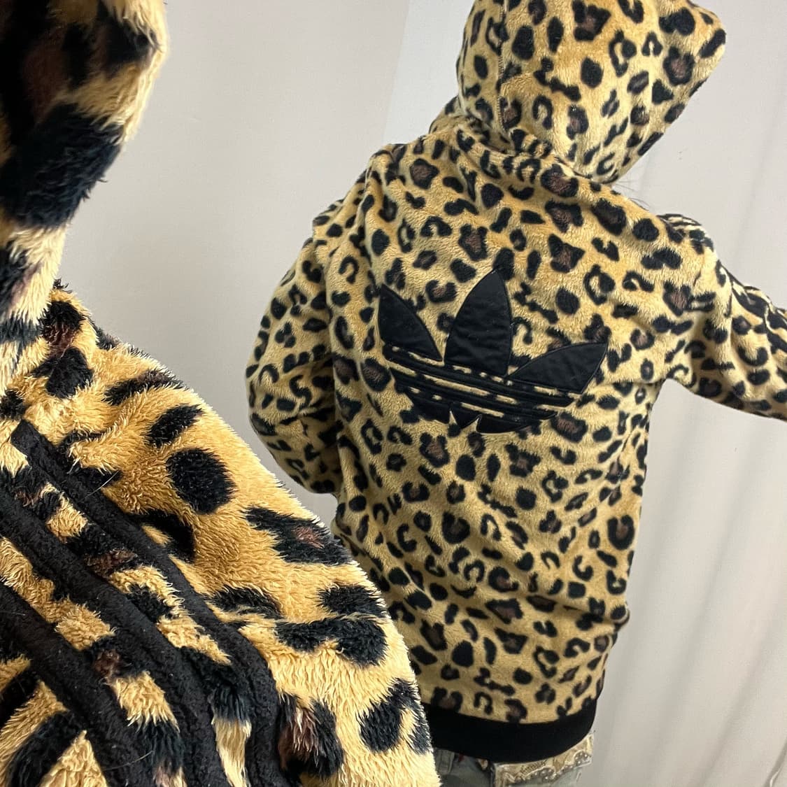 Adidas Trefoil Leopard Fleece Jacket   상품이미지3