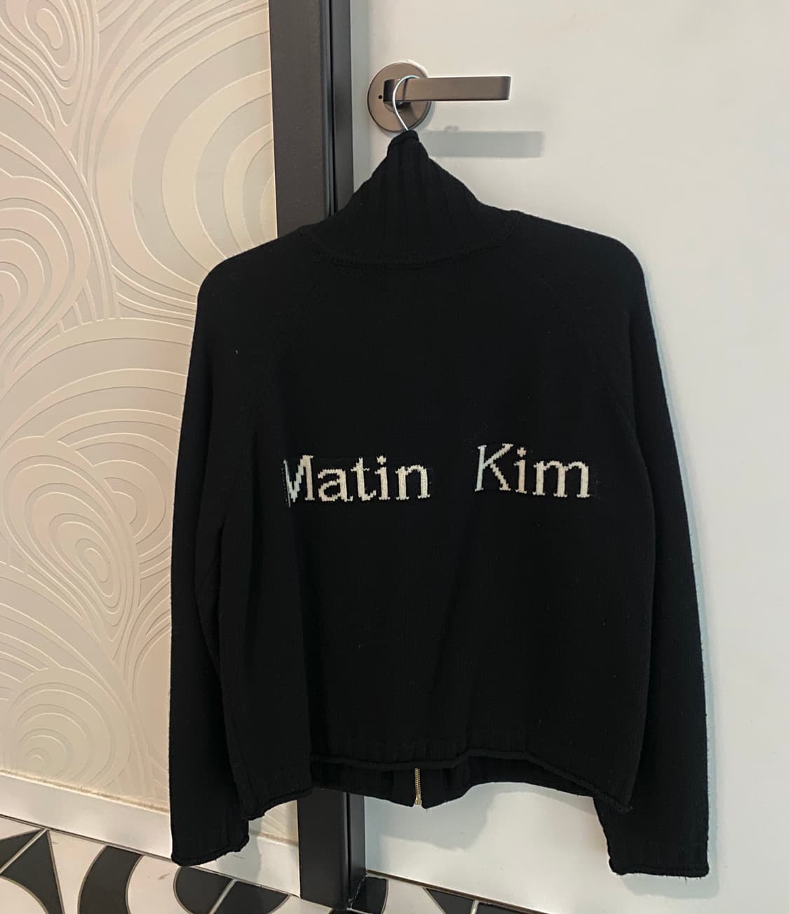 마뗑킴 MatinKim 로고니트 집업 상품이미지2