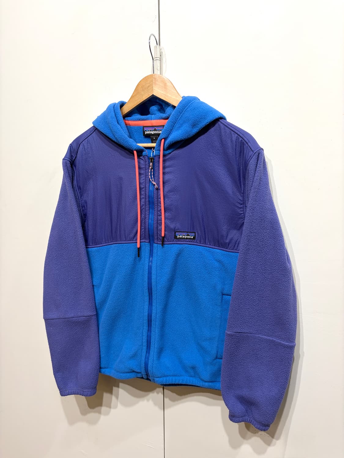 파타고니아 우먼즈 마이크로디니 플리스 후디 상품이미지3