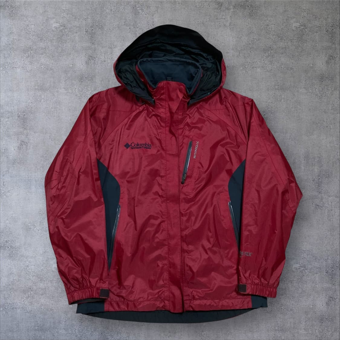 컬럼비아 스몰 로고 레드 배색 바람막이 상품이미지1