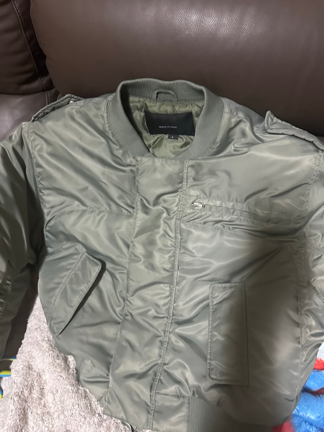 엔타이어스튜디오 봄버 상품이미지1