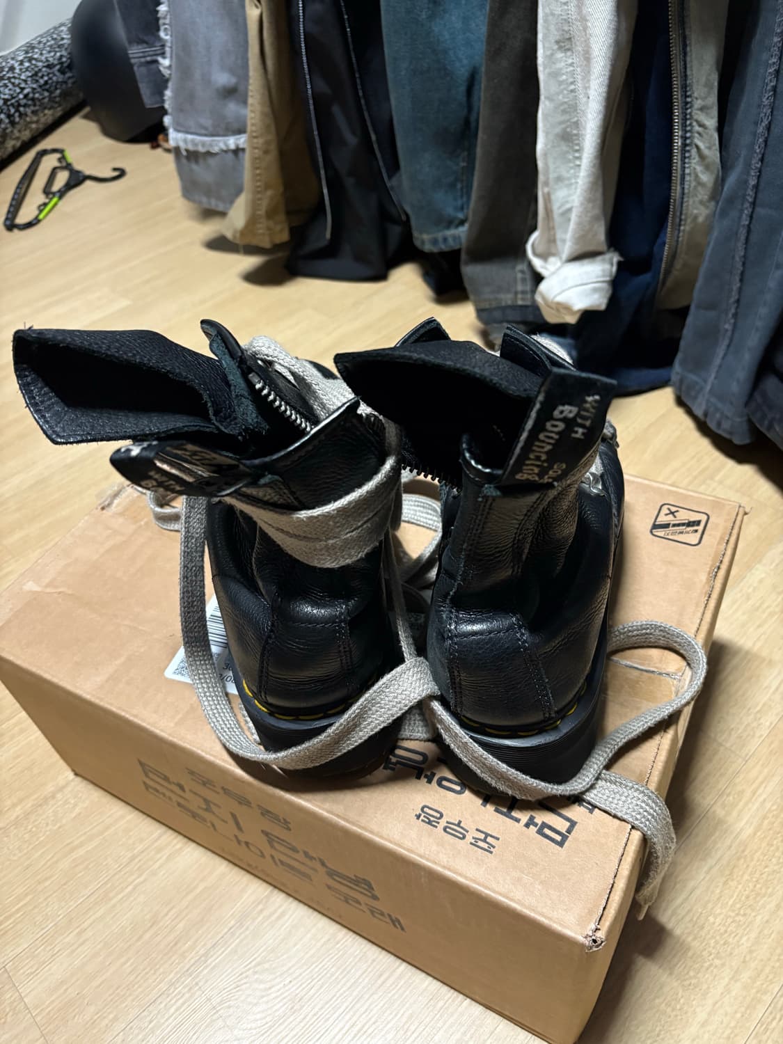 (43) 릭오웬스 닥터마틴 1460 상품이미지4