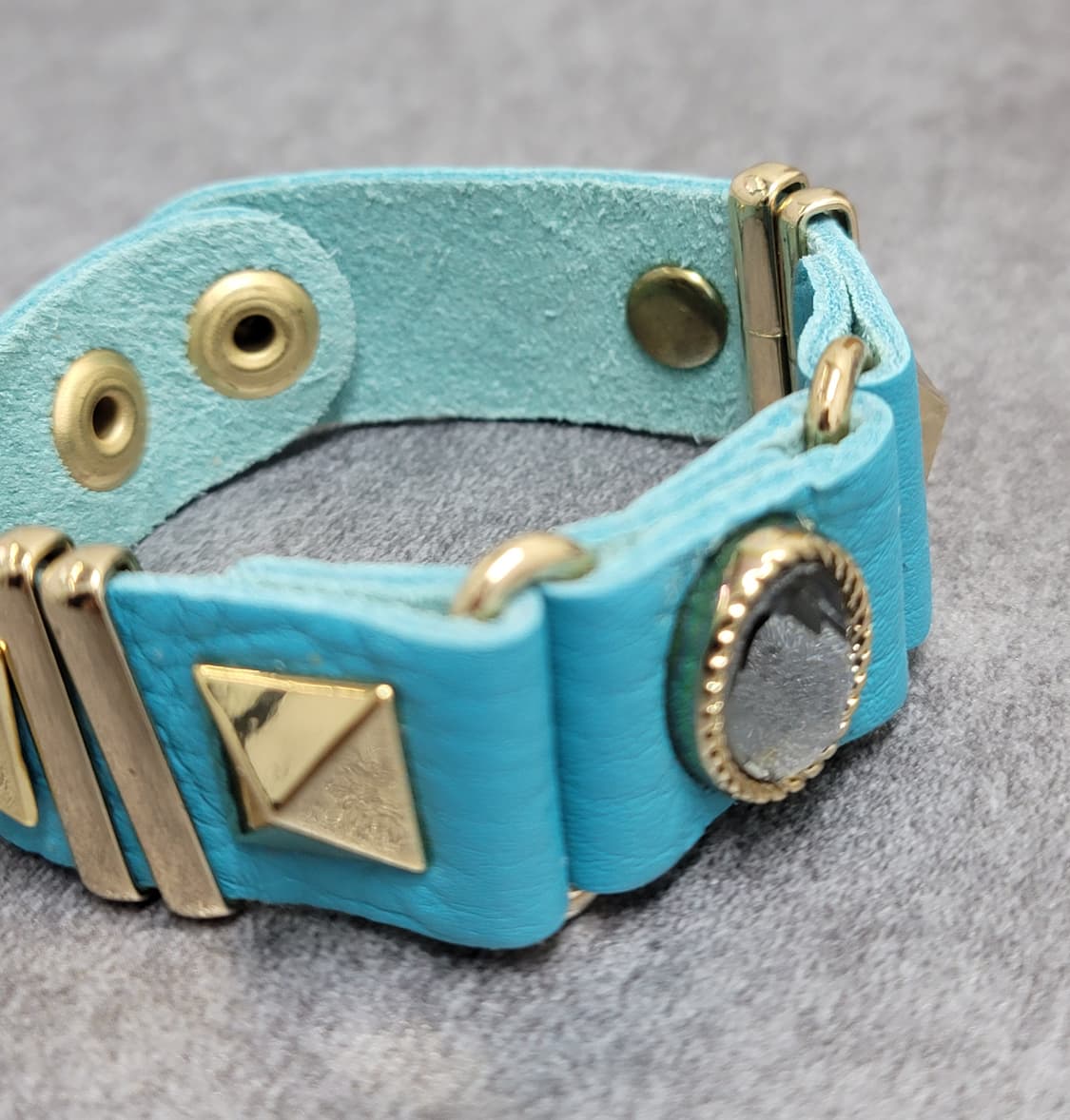 stud leather bracelet 상품이미지1