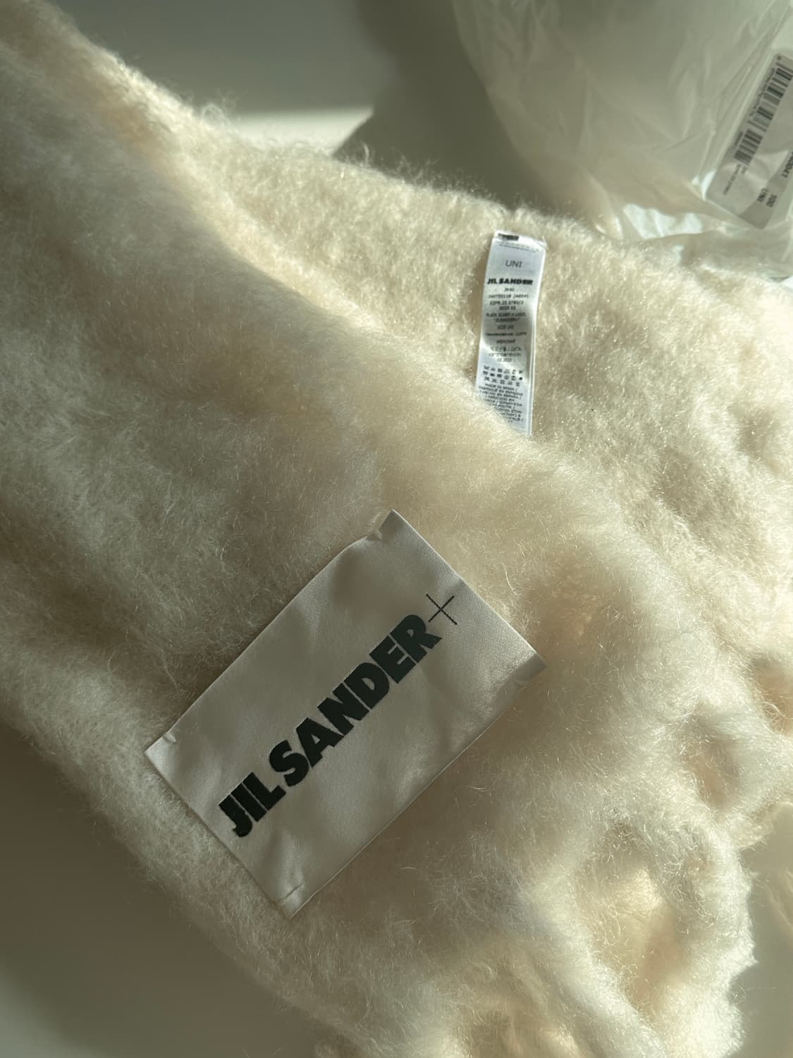 질샌더 모헤어 머플러 J40TE0118J40041100 상품이미지2