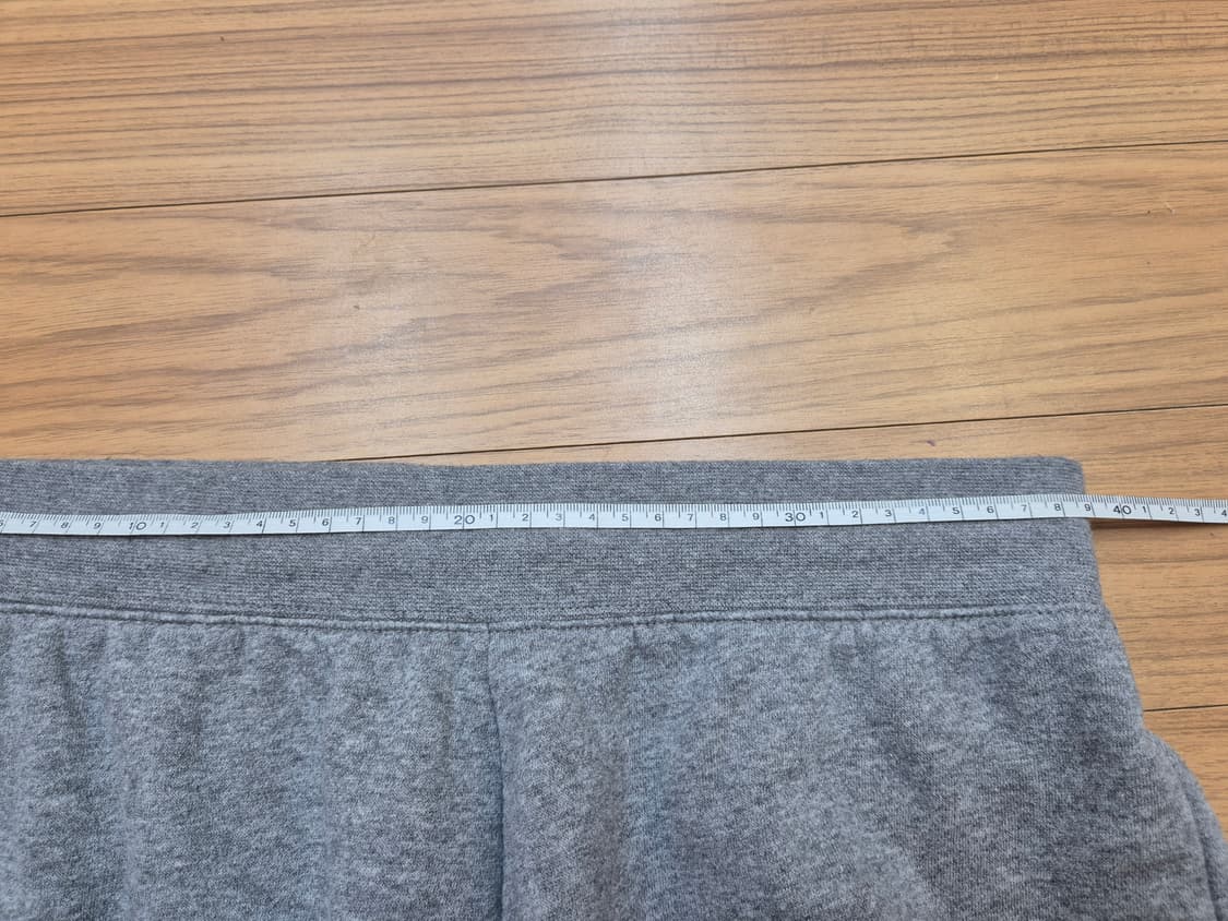 나이키 회색 트레이닝 바지 XL사이즈 판매합니다. 면 80%에 폴리에스터 상품이미지4