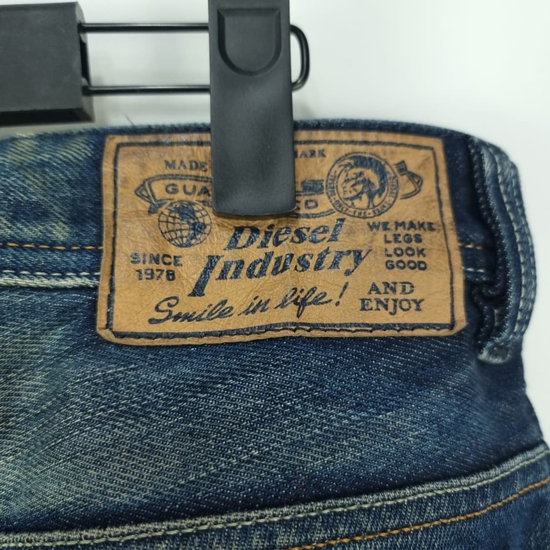 [디젤] 빈티지 워시드 슬림 스트레이트 데님 팬츠 청바지 P01524 상품이미지4