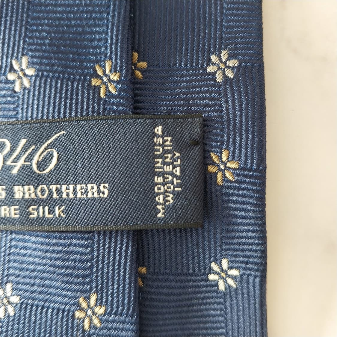 브룩스브라더스 실크 네이비 플라워 넥타이 9.9cm A+등급 K1389
 상품이미지10