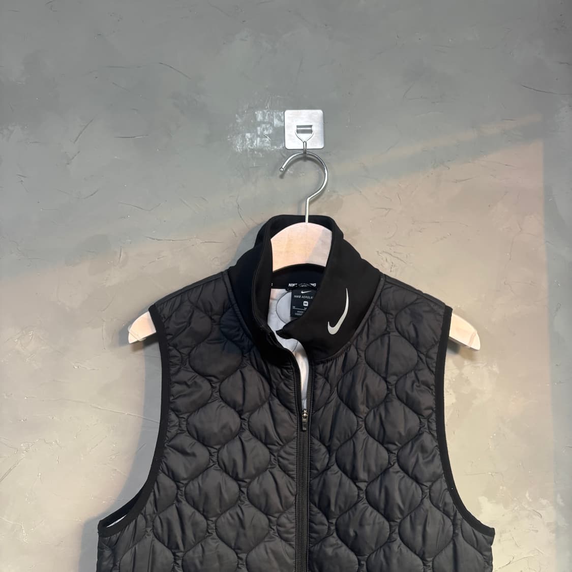 나이키 러닝 에어로레이어 경량 패딩 조끼 상품이미지2