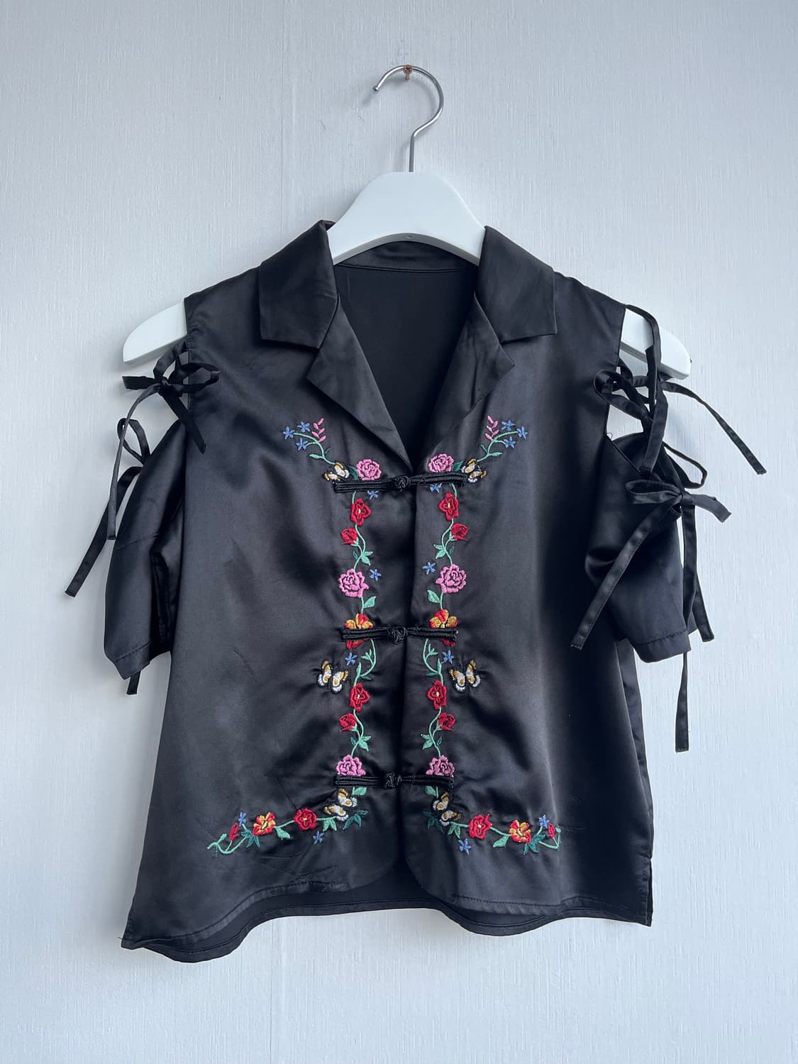 자수 오프숄더 치파오 블라우스 상품이미지5