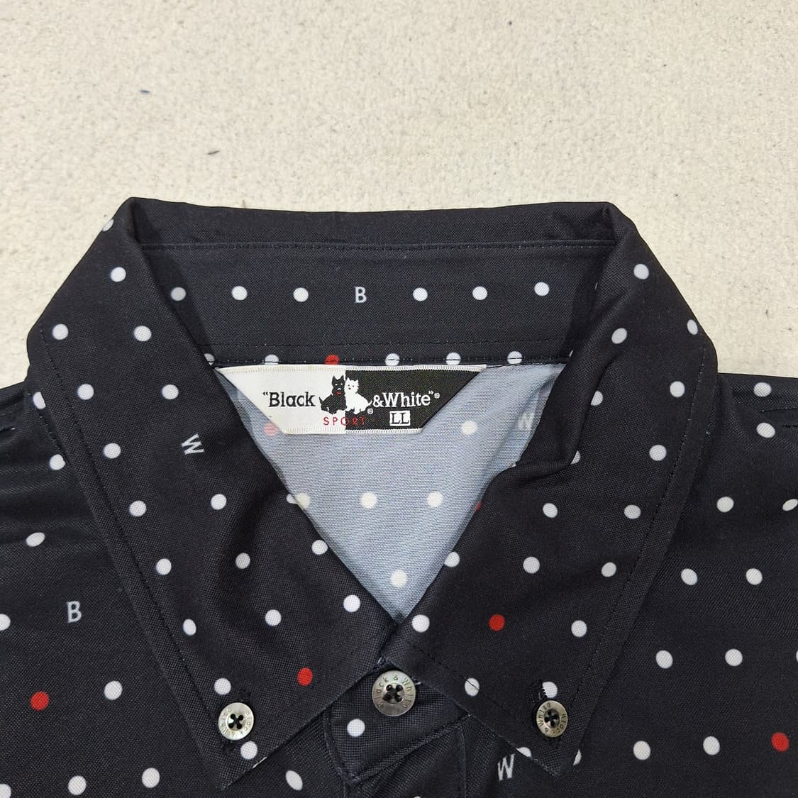 블랙앤화이트  티셔츠2XL 상품이미지2