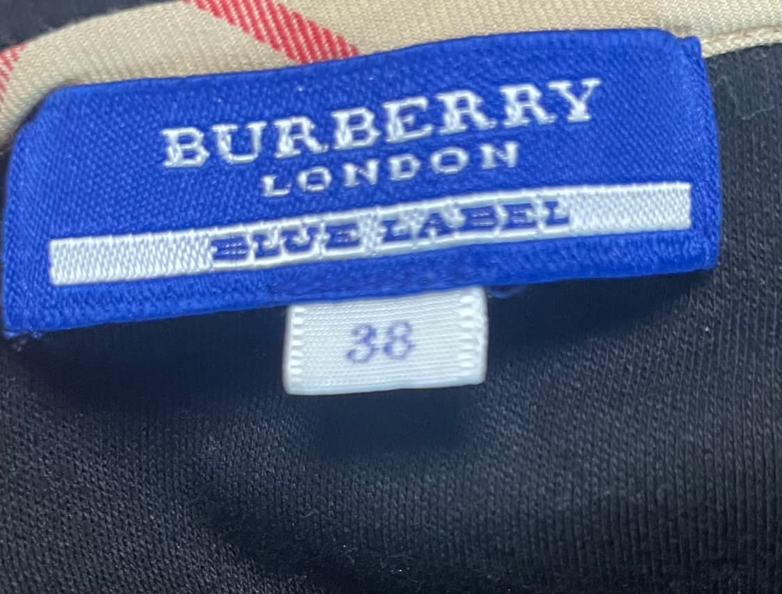 버버리 블루라벨 사이드 리본 블랙 롱슬리브 상품이미지4