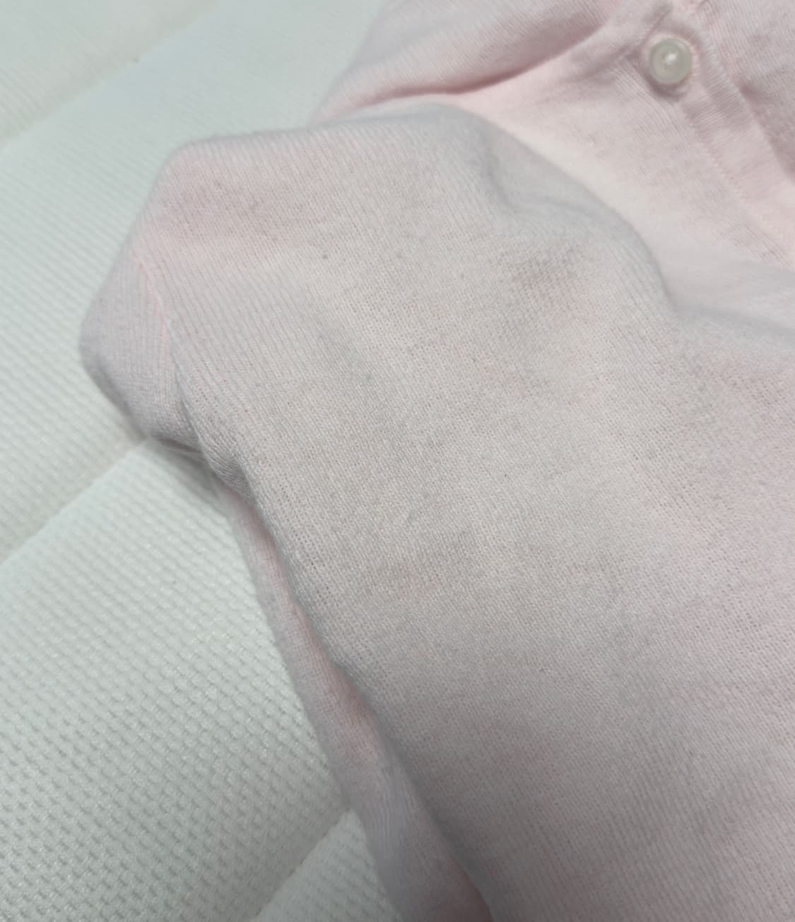 Brandy melville 브랜디멜빌 라이트핑크 가디건 상품이미지2