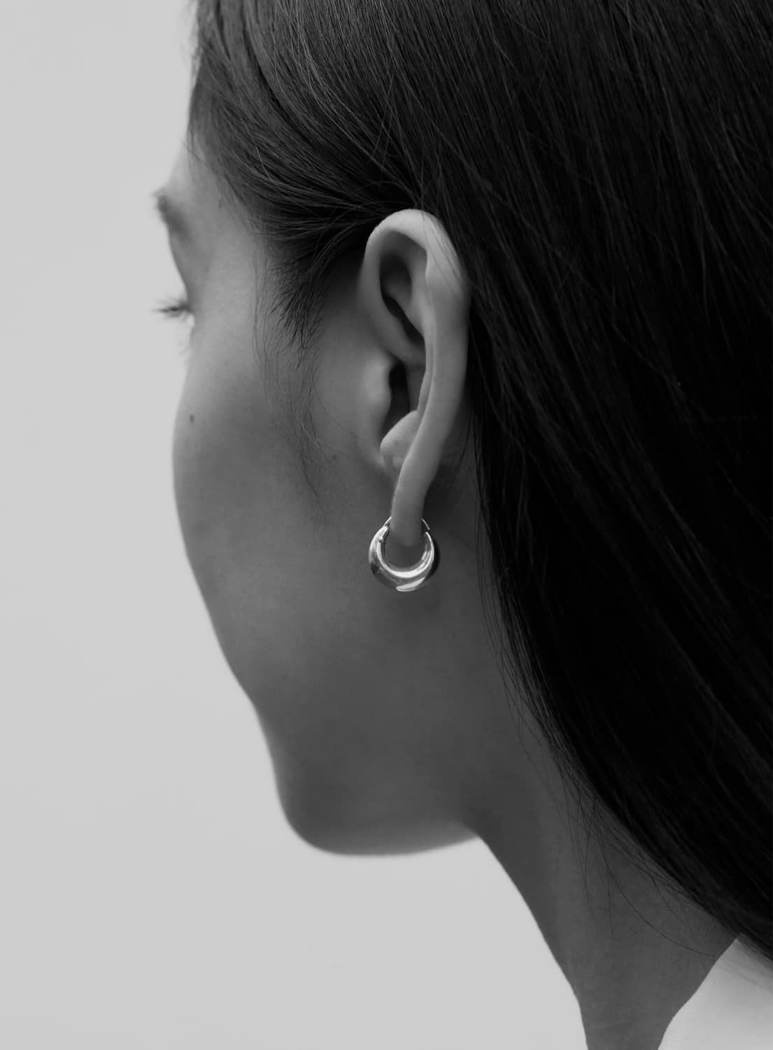 소피부하이 26ss 타이니 에센셜 후프 귀걸이/실버 상품이미지1