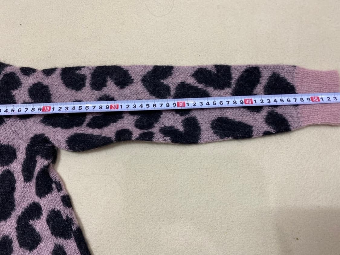 생로랑 하트 레오파드 모헤어 니트 상품이미지4