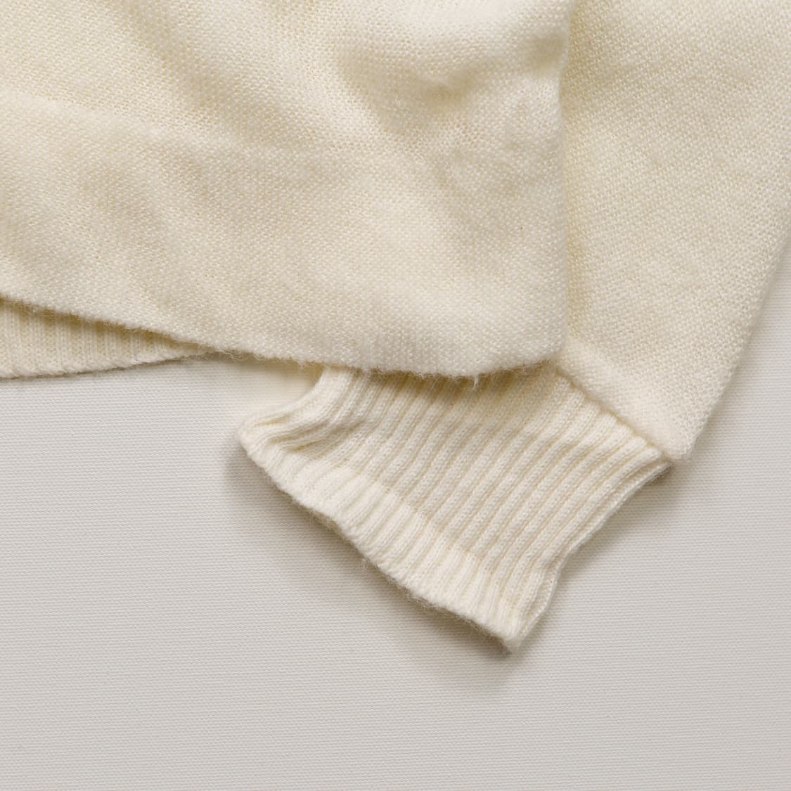 70s IZOD 라코스테 아크릴 가디건 화이트 상품이미지3