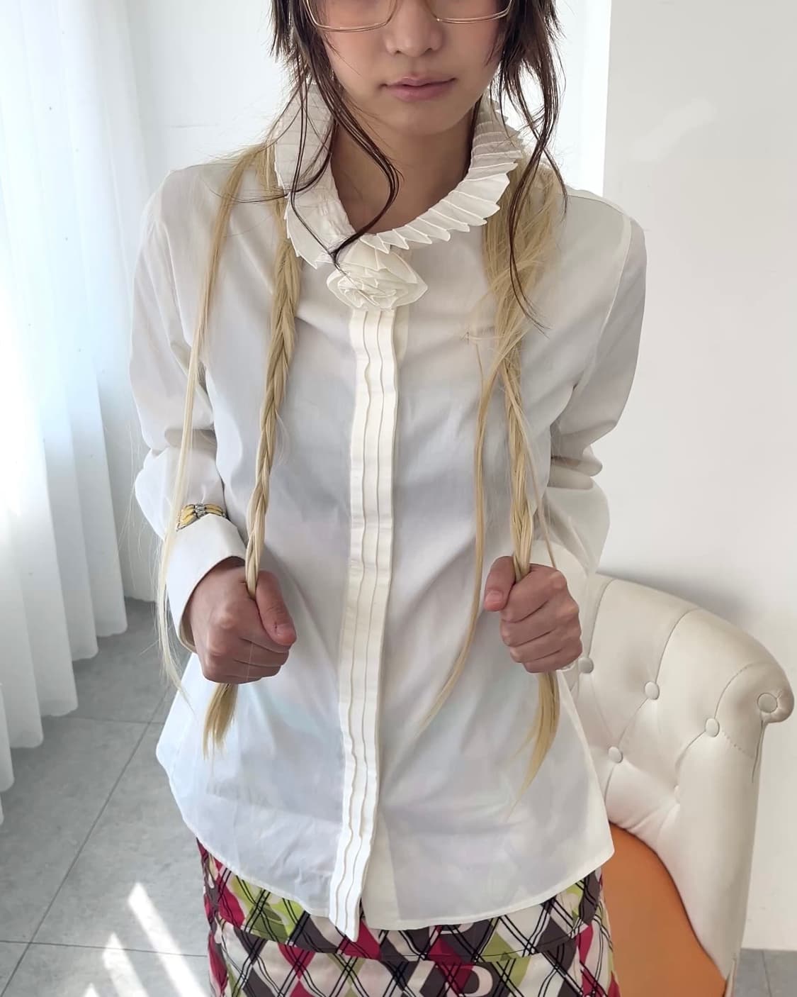 Armani Collezioni rose bud pleats shirts 상품이미지1