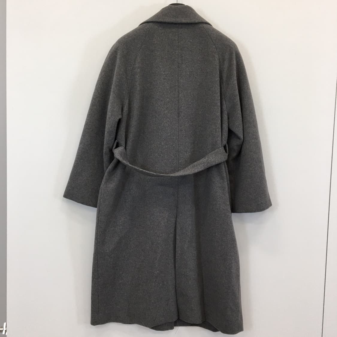 유니클로 울 그레이 벨티드코트 L 상품이미지4