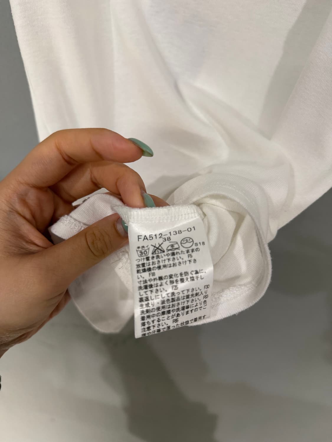 버버리 블루라벨 체크 포인트 홀터넥 슬리브리스 상품이미지8