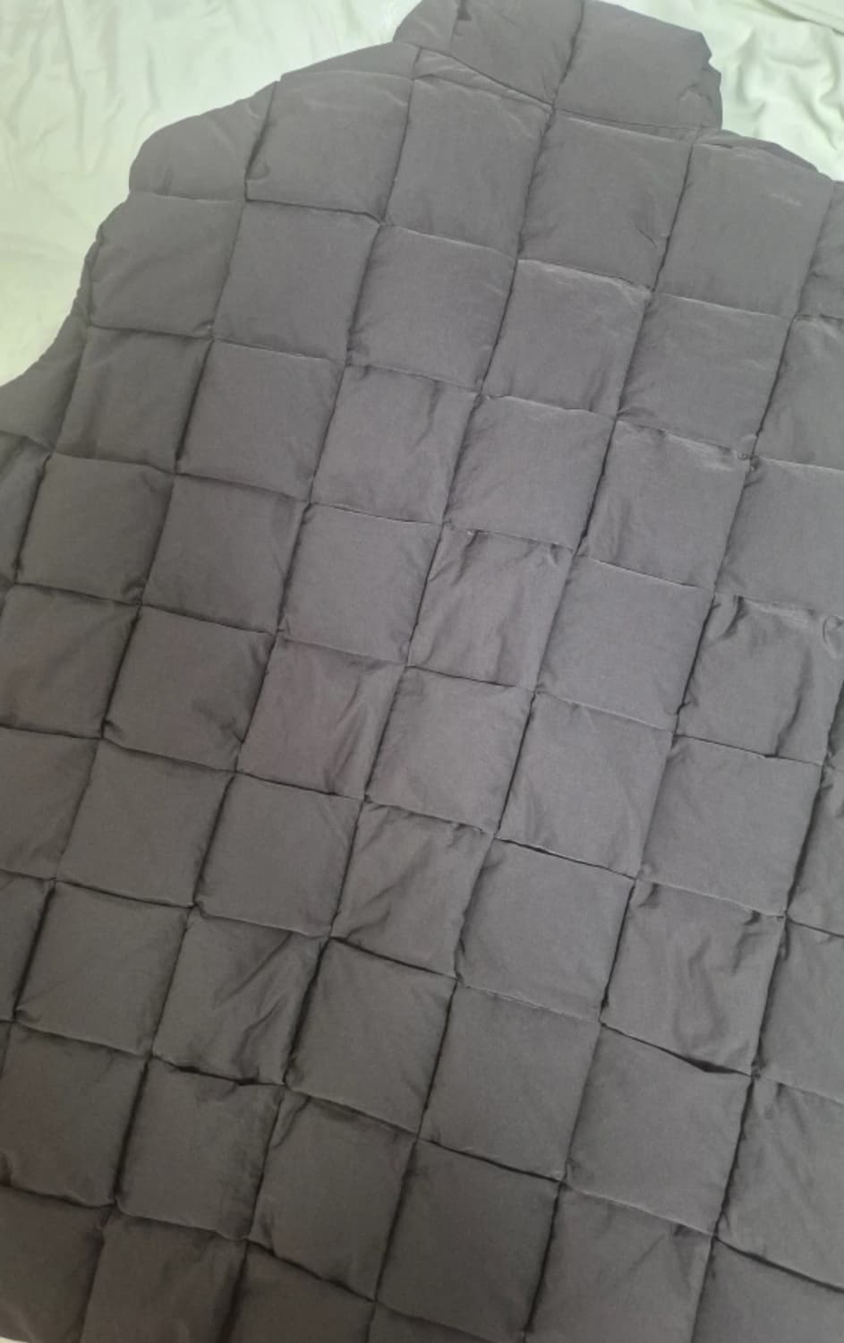 보테가베네타 인트레치아토 테크 나일론 구스다운 패딩 베스트 상품이미지4