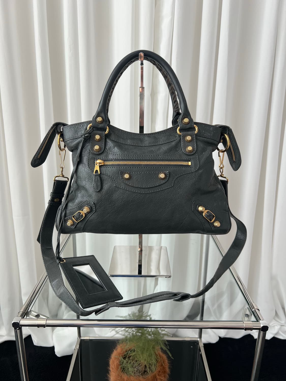 발렌시아가 시티 모터백 상품이미지3