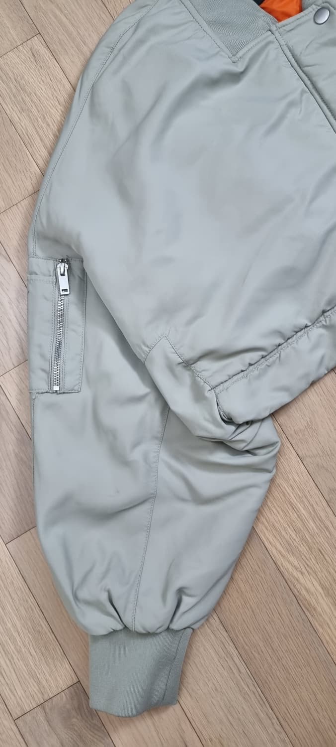 ZARA 자라 크롭 봄버 자켓 L _ 여성 상품이미지3