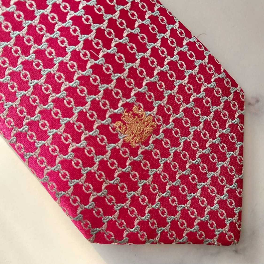 아쿠아스큐텀 실크 레드 링크 패턴 넥타이 9cm A+등급 K1541
 상품이미지9