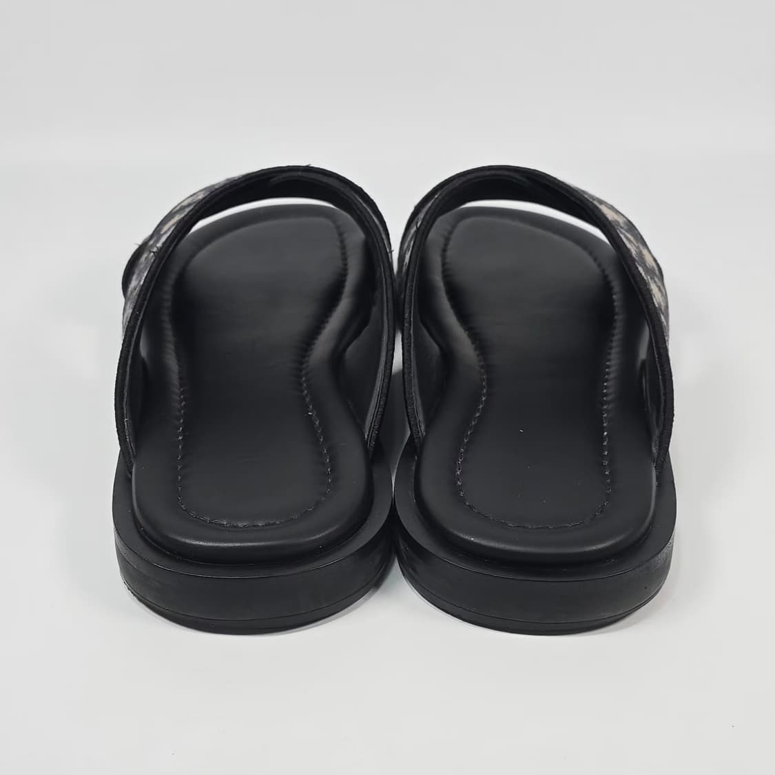 디올 오블리크 알리아스 슬리퍼 (265 270 )  상품이미지3