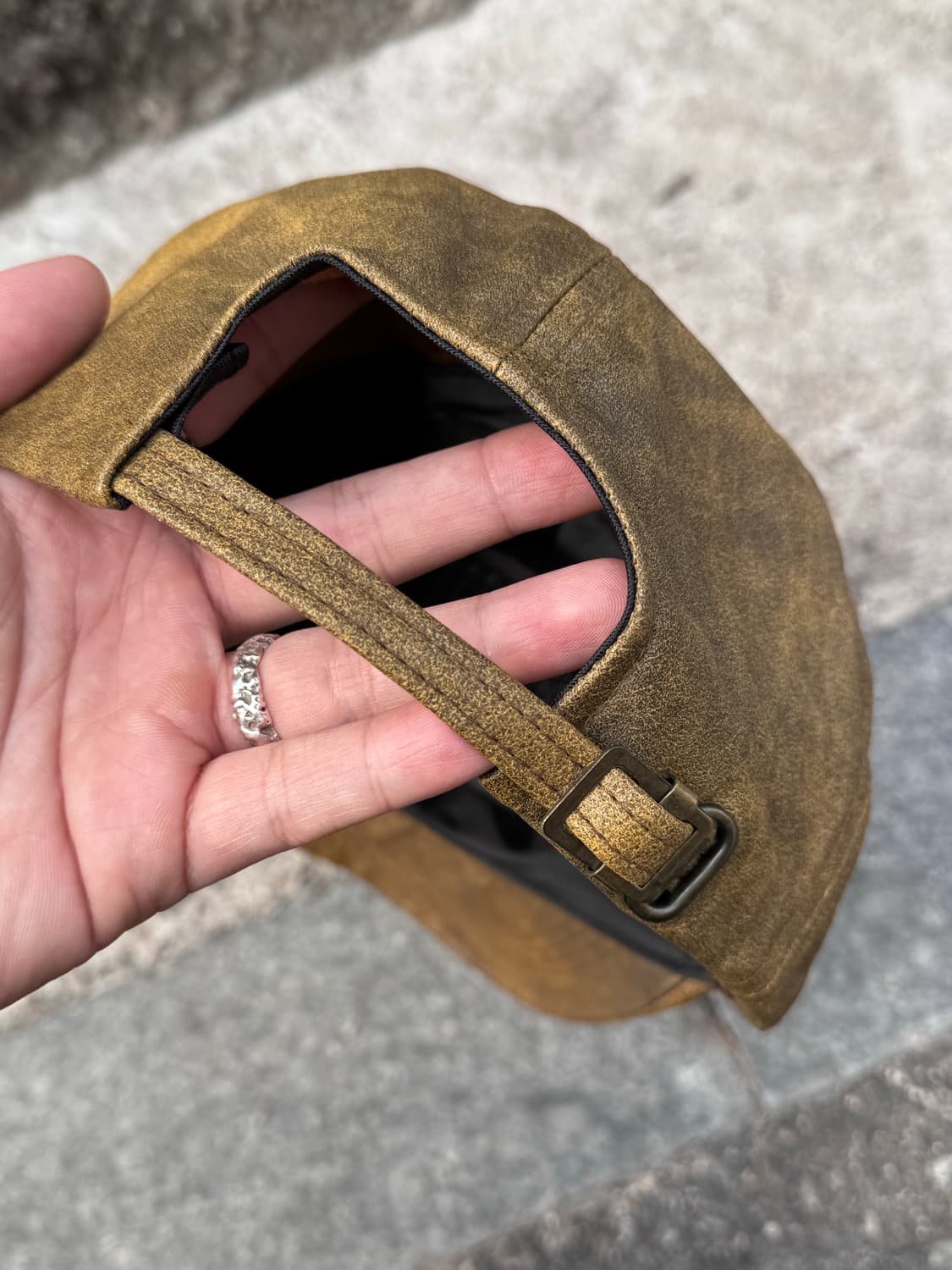 빈티지 디스트로이드 레더 캡  상품이미지5