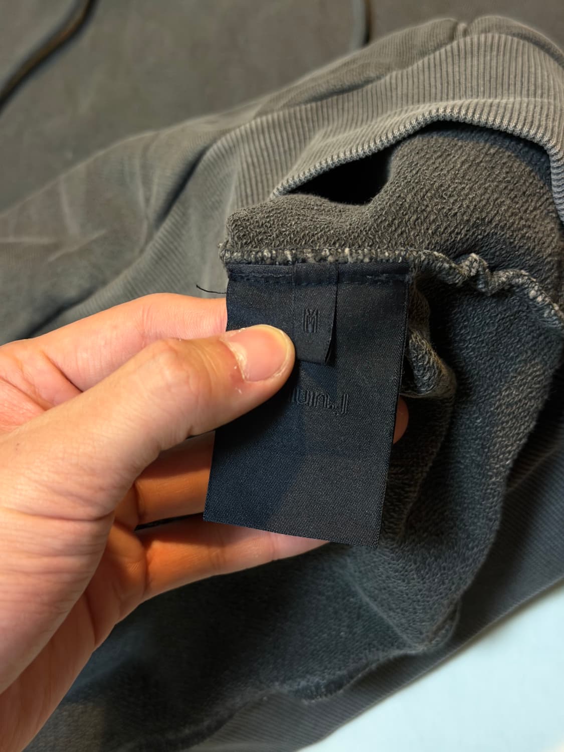 준지 21FW 가먼트 다잉 피그먼트 후드티 상품이미지3